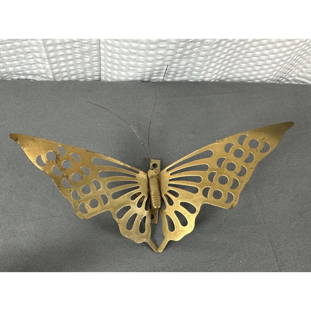 Vintage MCM Brass Butterfly Wall Decor – Set of 2 - Picture 5 of 6